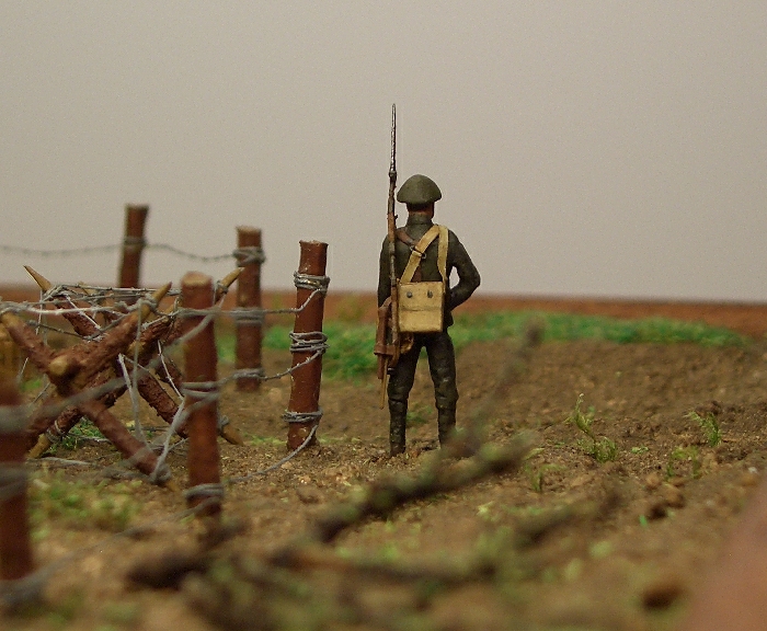 Pohled na strážného z druhé strany (14)